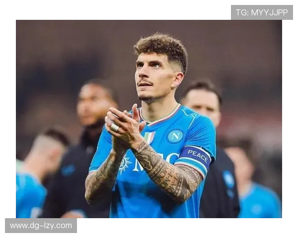 裁判认为VAR应取消那不勒斯点球判罚 迪洛伦佐主动寻求接触